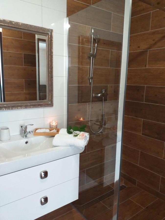 Monato Bed and Breakfast Poprad Eksteriør billede